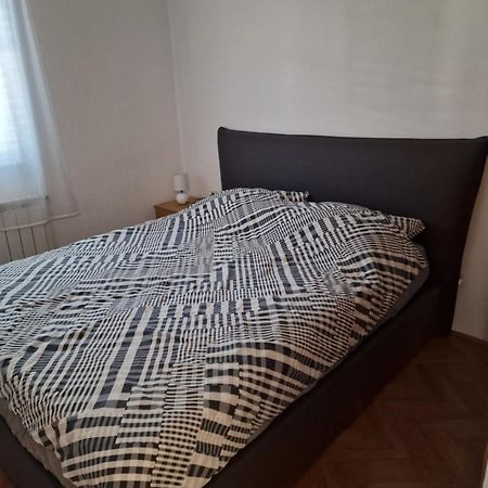 Apartments "Villa Cupic"-Vodice Extérieur photo